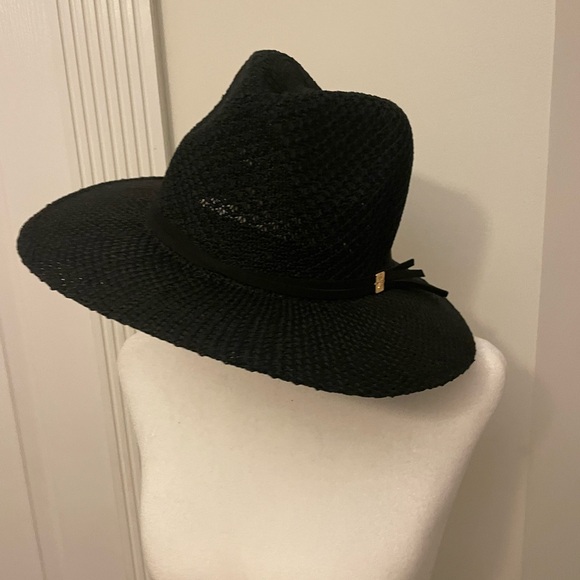 Ann Klein women hats 2 for $18 - Picture 2 of 2